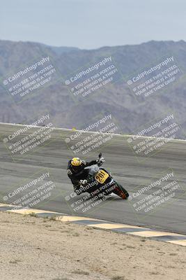 media/Nov-15-2025-Race Pace (Sat) [[8de605a2d8]]/Verified Riders/Bowl (1020am)/